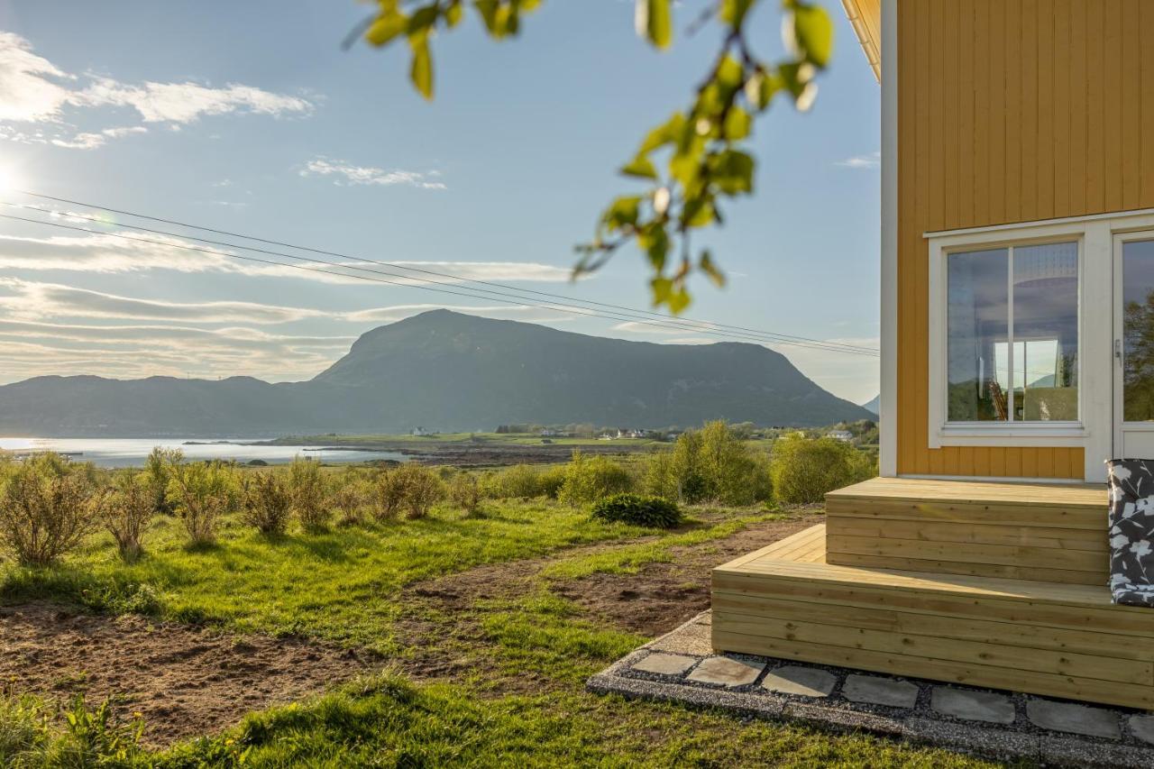 Pederstua, A Classic Fisherman'S Farm House In The Middle Of Lofoten Storeidet Extérieur photo