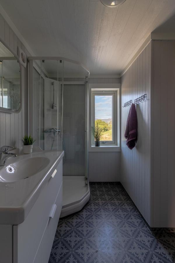 Pederstua, A Classic Fisherman'S Farm House In The Middle Of Lofoten Storeidet Extérieur photo