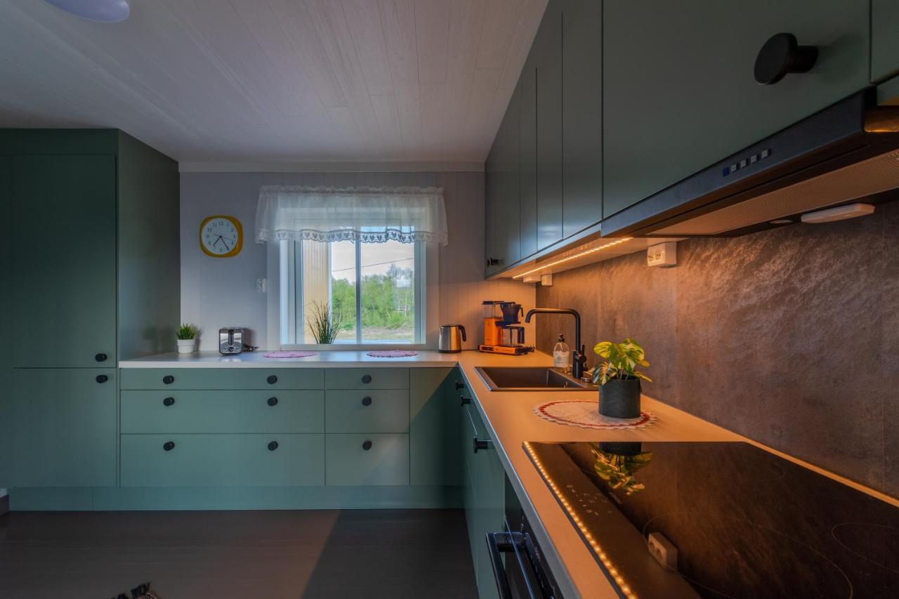 Pederstua, A Classic Fisherman'S Farm House In The Middle Of Lofoten Storeidet Extérieur photo