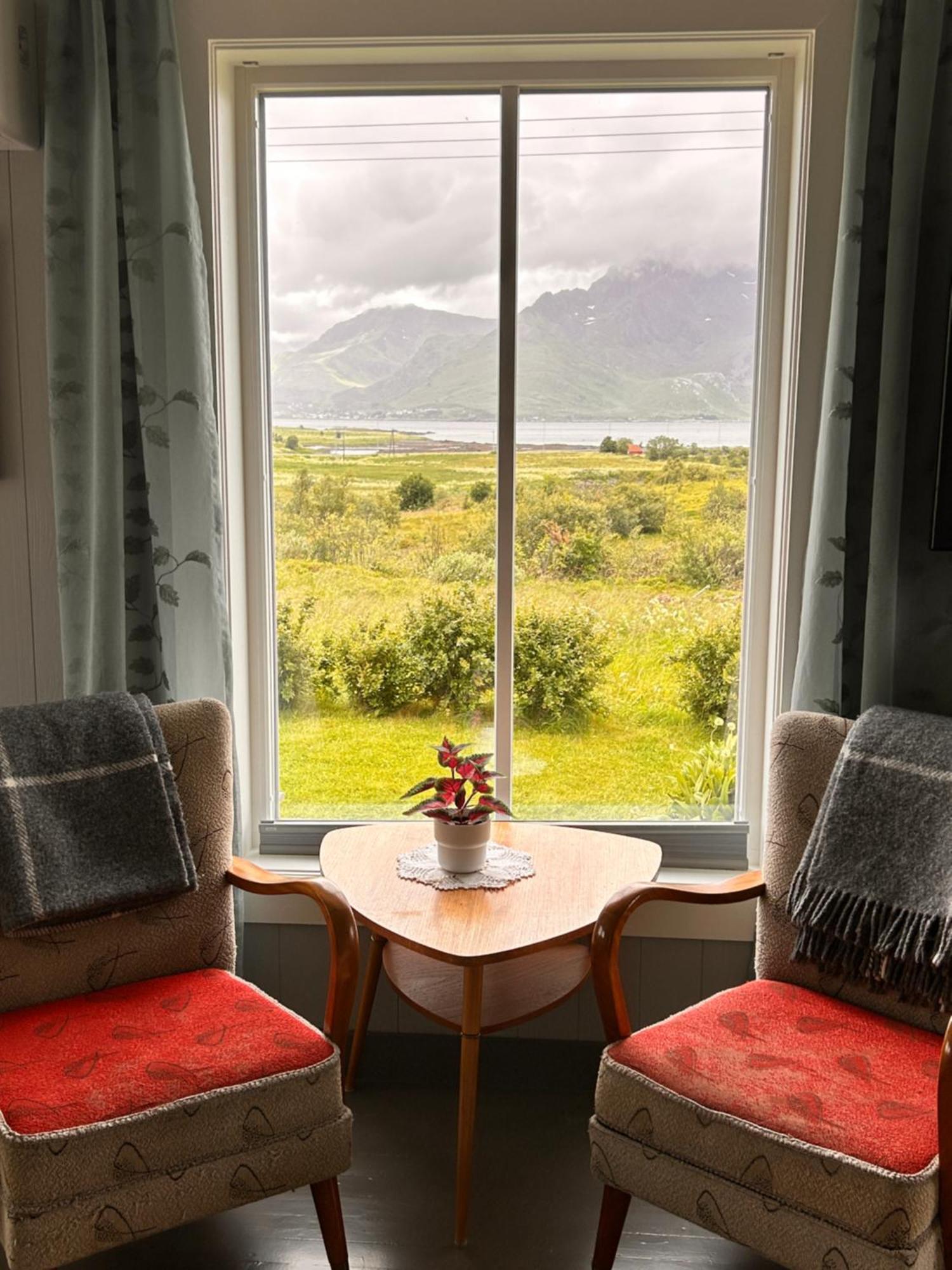 Pederstua, A Classic Fisherman'S Farm House In The Middle Of Lofoten Storeidet Extérieur photo
